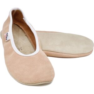 Omaking Slippers with Leather Soles